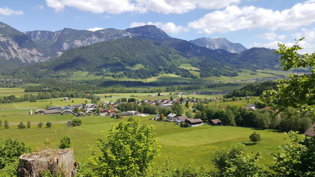 Appartement Bergtraeume Haus im Ennstal Luaran gambar