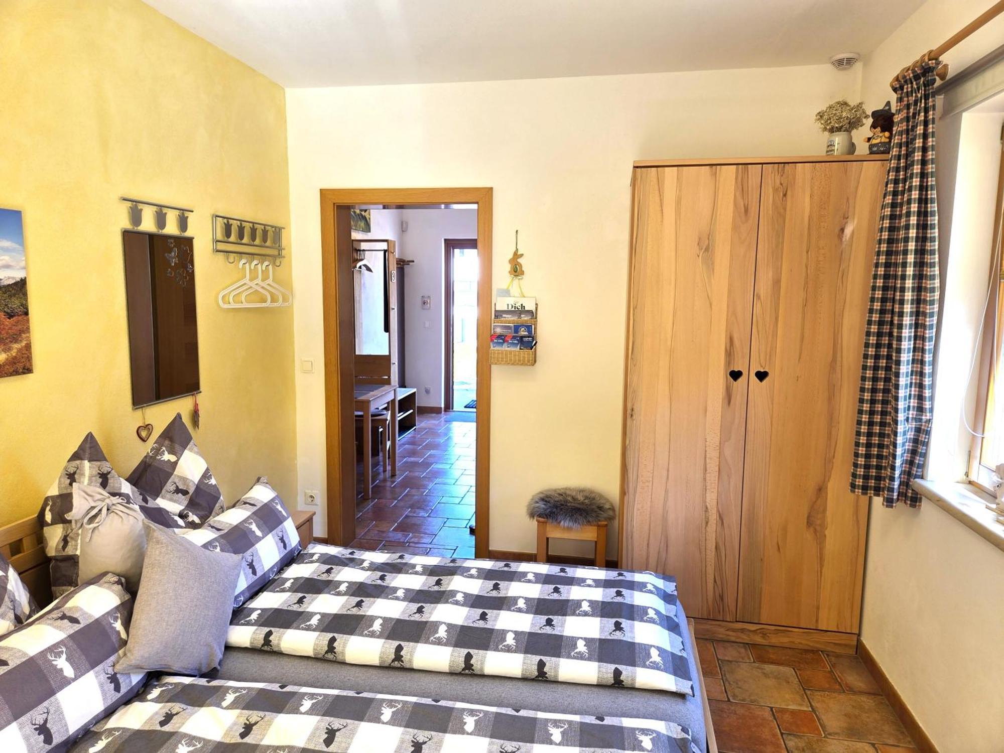 Appartement Bergtraeume Haus im Ennstal Luaran gambar